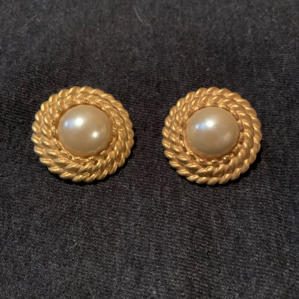 🔅90’s Vintage Earrings